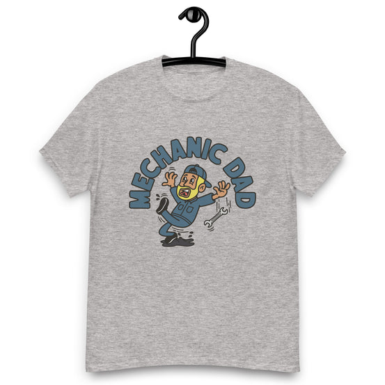 Mechanic Blond Hair Tan Skin Tone No-Glasses Beard Dad T-Shirt