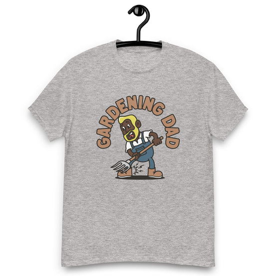 Gardening Blond Hair Dark Skin Tone No-Glasses Medium Beard Dad T-Shirt