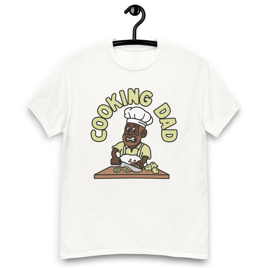 Cooking Brown Hair Dark Skin Tone No-Glasses Beard Dad T-Shirt