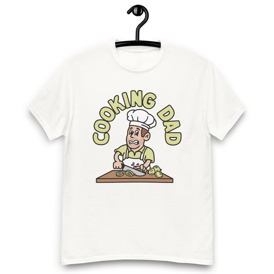 Cooking Brown Hair Light Skin Tone No-Glasses Stubble Dad T-Shirt